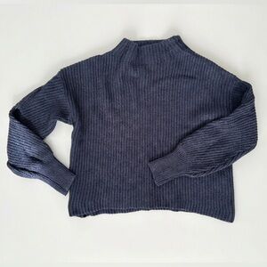 NWOT Women’s Dynamite Navy Blue Turtleneck Knit Sweater Size Medium